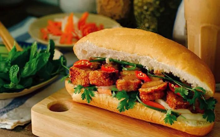 Nguyên liệu để làm bánh mì