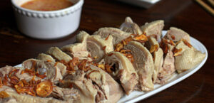 Món ăn đầu tiên: Thịt ngan luộc