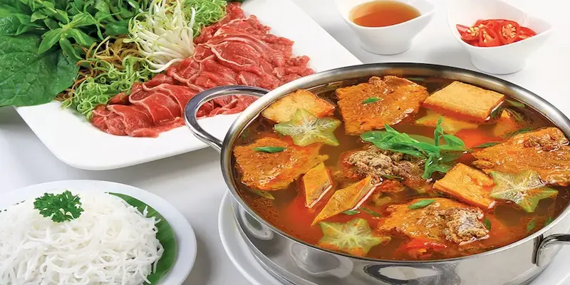 Lẩu Bò Tươi Lý do tại sao nên trải nghiệm lẩu bò tươi 100 độ